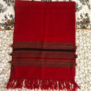 NEW Woolen scarf, handmade/unisex. Made in kullu MANALI , Himachal Pradesh.